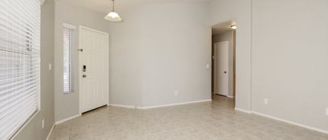 Foto del edificio - 15663 W Ripple Rd