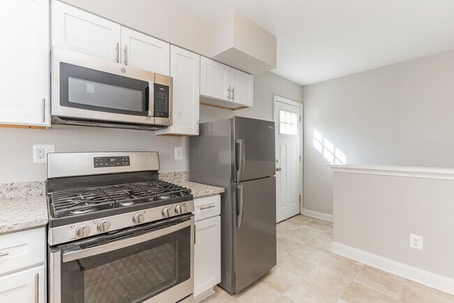 Foto del edificio - 2524 Branch Ave SE