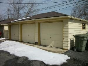 Parking - 4762 N 103rd St