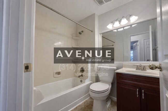 Foto del edificio - 412 Claymont Dr