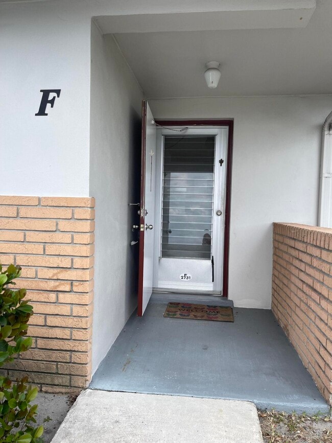 Foto del edificio - 2731 Emory Dr W