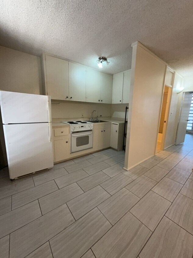 Primary Photo - 2 bedroom, 1 bath, 1 parking for $1850/month!