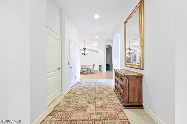 Building Photo - 635 Via Mezner