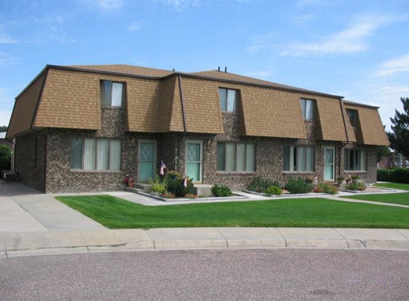 Primary Photo - 417-421 Lincoln Ct