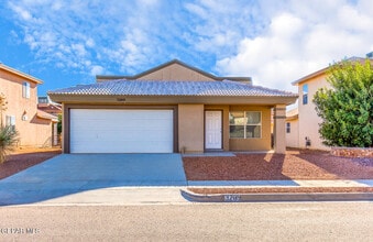 Building Photo - 3289 Emerald Point Dr