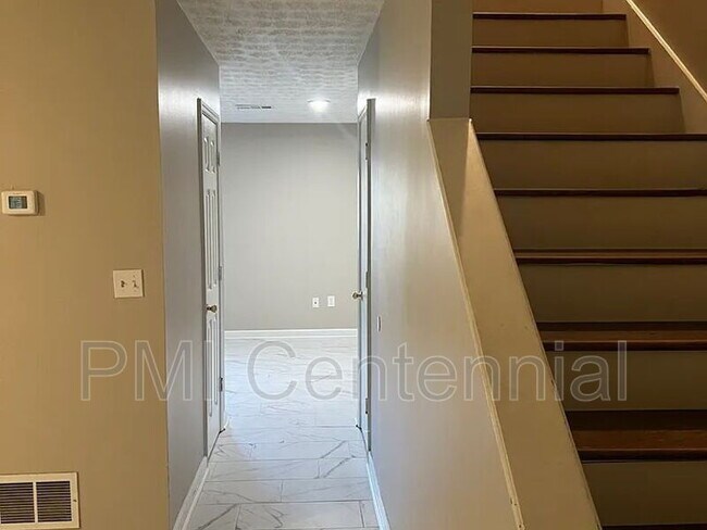 Foto del edificio - 3543 N Hopkins Ct