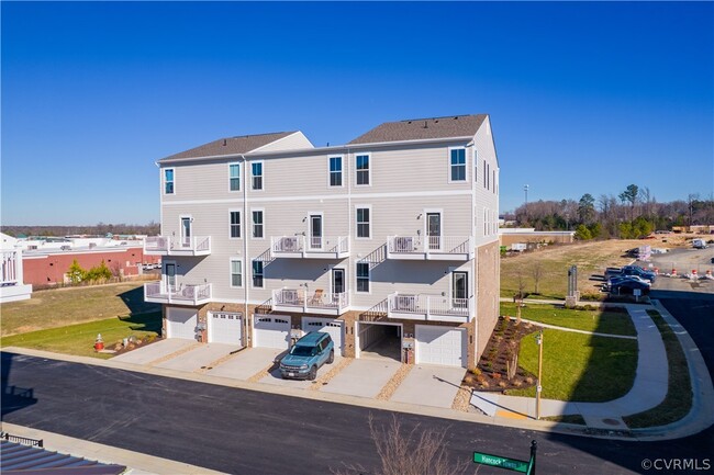 Building Photo - 7309 Hancock Towns Ln