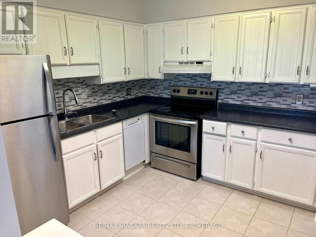 Photo du bâtiment - 62 Main St