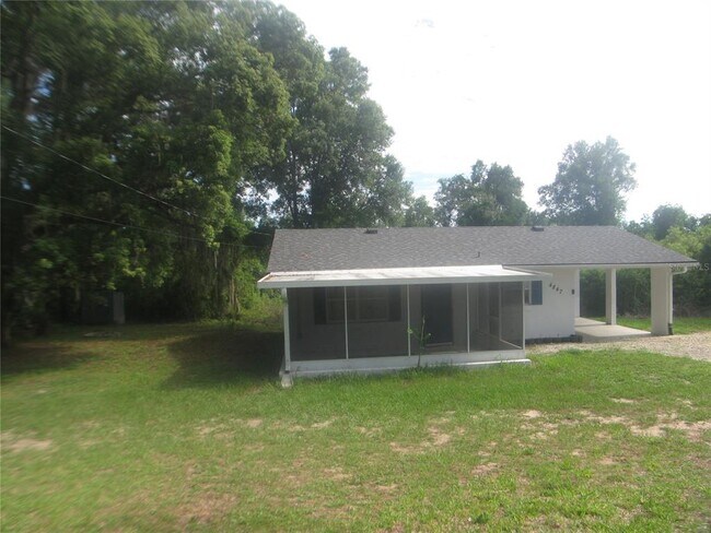 Foto del edificio - 4847 Eagles Nest Rd