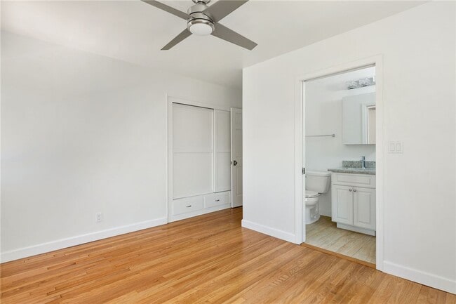 Foto del edificio - 459 Landfair Ave