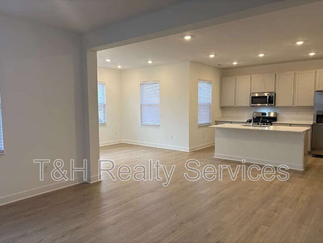 Building Photo - 12792 S Rim Dr