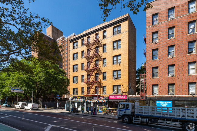 Building Photo - 201-203 Allen St