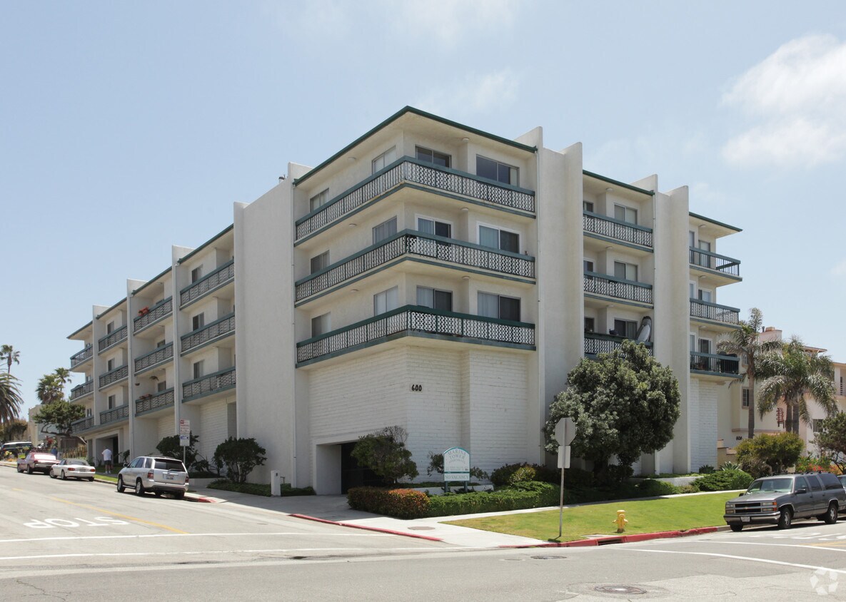 Marina Tower Apartments Redondo Beach, CA