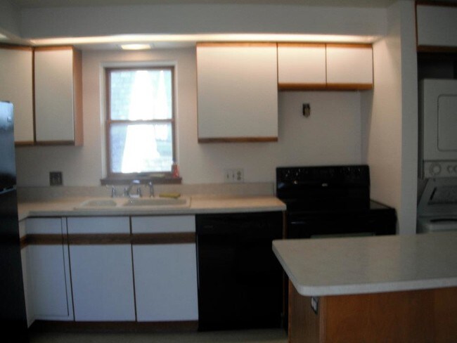 Building Photo - 160 Prospect Ave