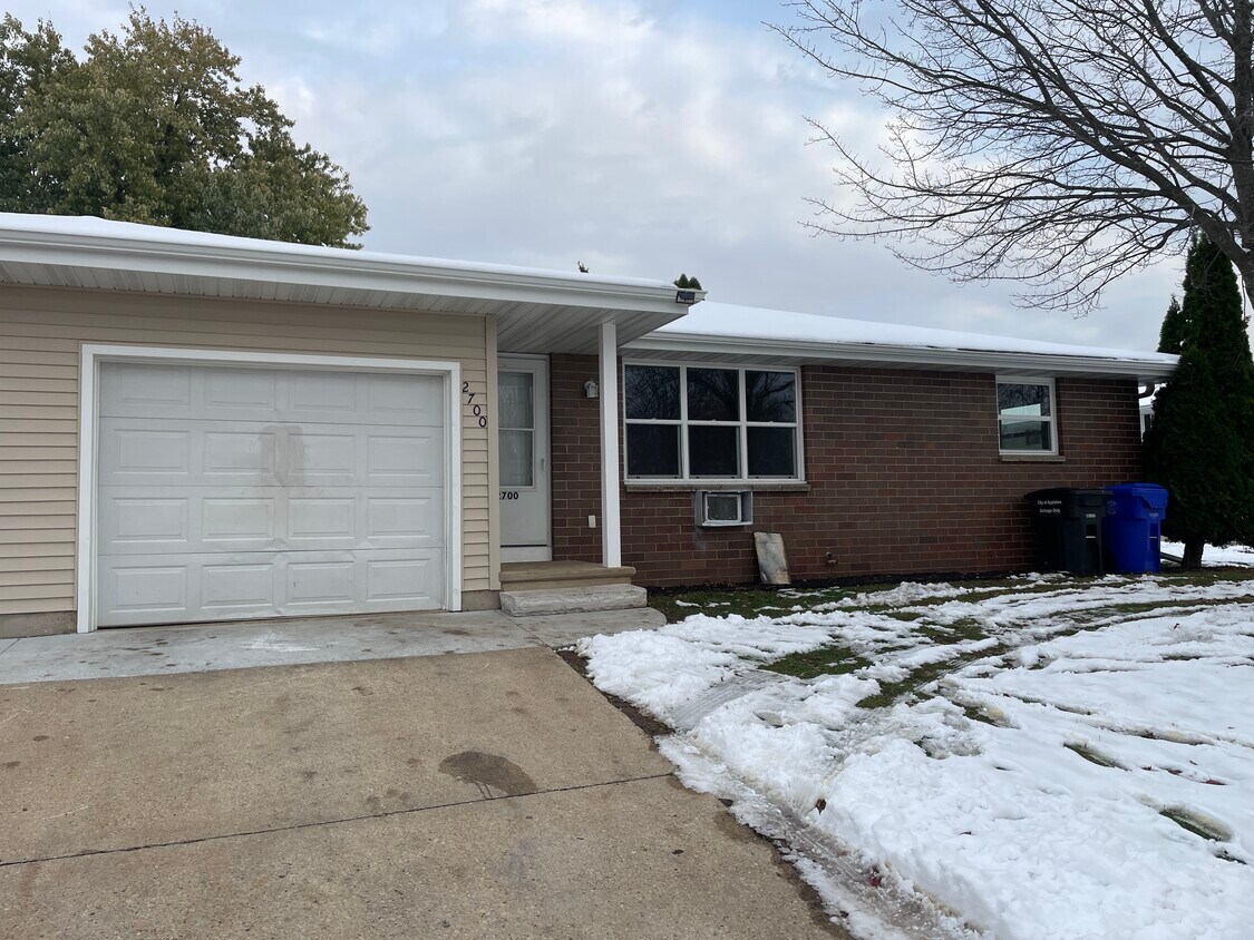 2700 N Mason St, Appleton, WI 54914 Townhome Rentals in Appleton WI