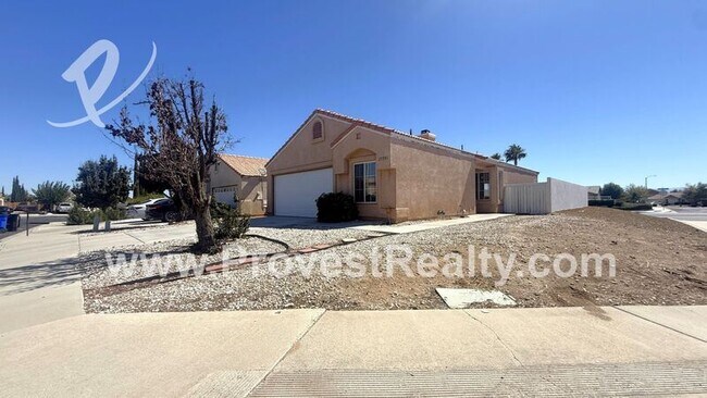 Foto del edificio - 13591 Monterey Way