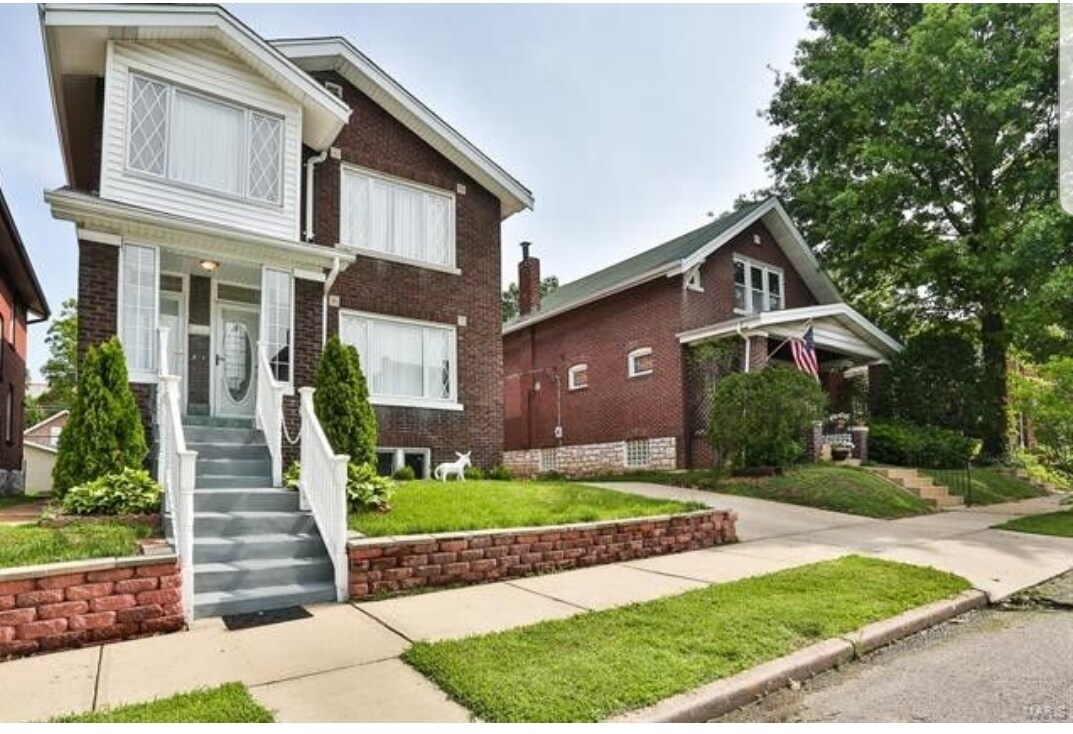 5331 Devonshire Ave, Saint Louis, MO 63109 Townhome Rentals in Saint Louis MO
