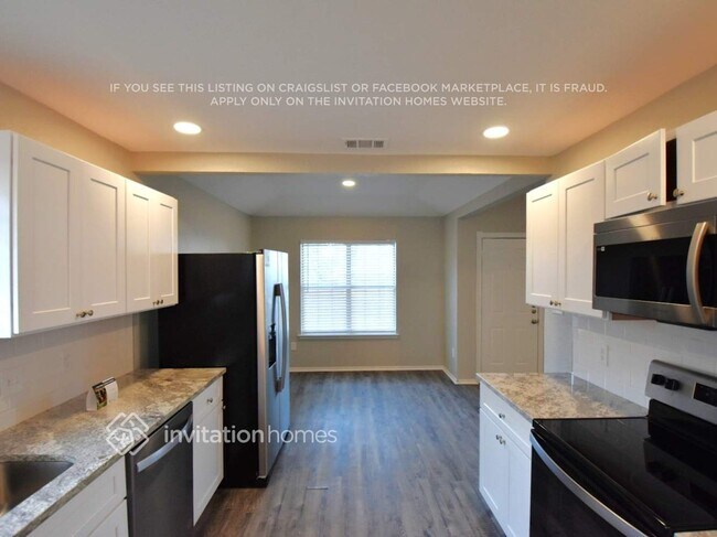 Foto del edificio - 5525 Royal Meadow Ln