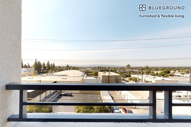 Foto del edificio - 825 S Myrtle Ave