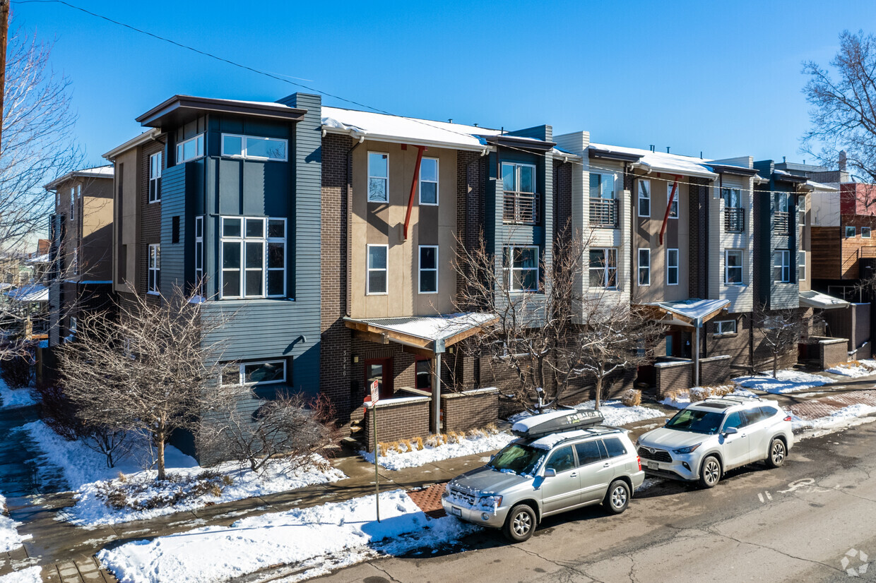 Esquina noroeste - LoHi Apartment Bldg