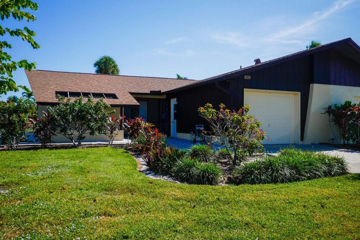 4779 Lakewood Blvd, Naples, FL 34112 House Rental in Naples, FL