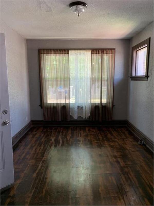 Foto del edificio - 6039 W Florissant Ave