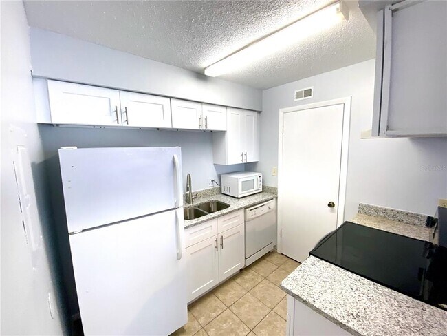 Foto del edificio - 4629 Cason Cove Dr