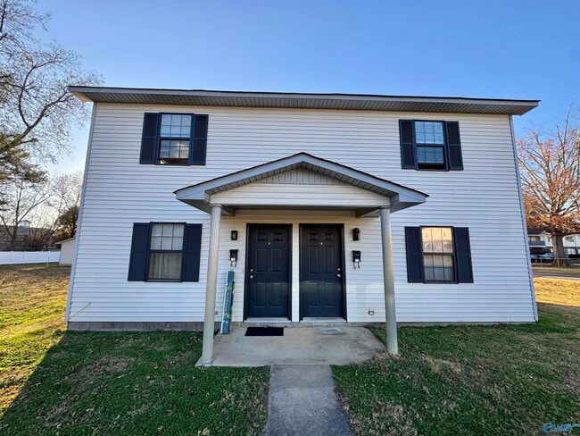 Building Photo - 433 Hargrove St