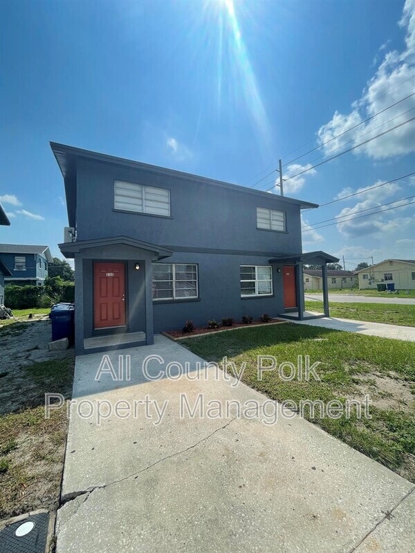 Building Photo - 232 Ave Q NW