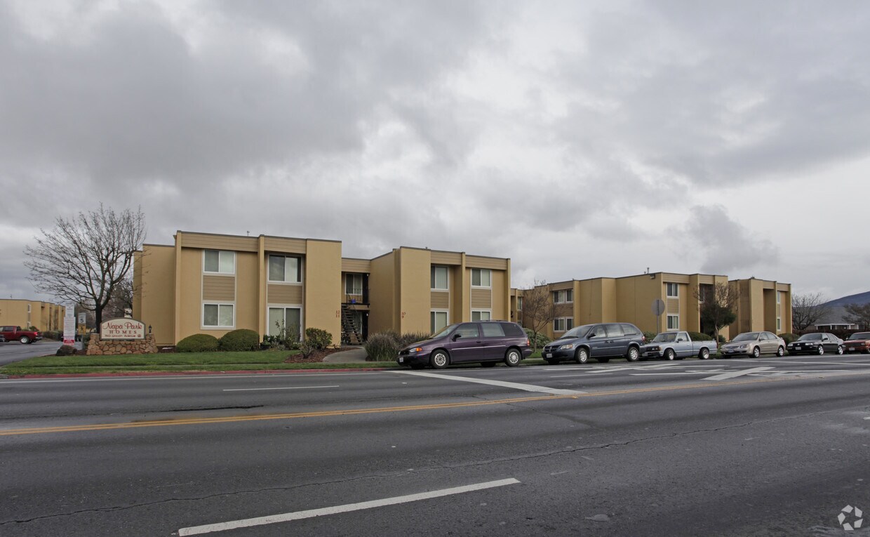 Casas de Napa Park - Napa Park Homes