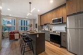 Primary Photo - 909 5 Av SW