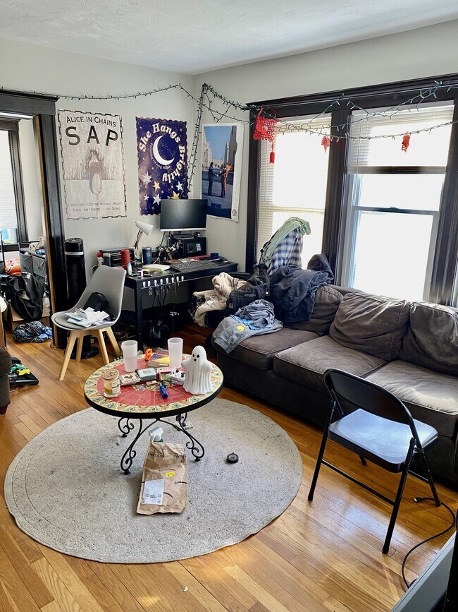 Foto del edificio - 173 Hillside St