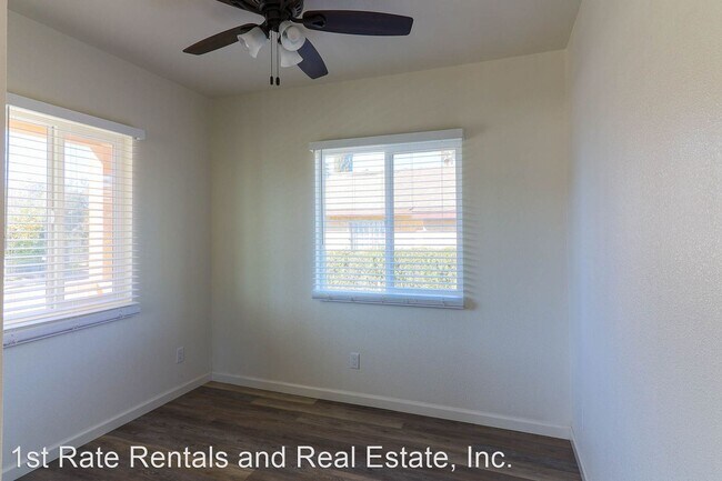 Foto del edificio - 3 br, 2 bath House - 741 Plaza St