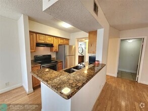 Building Photo - 5654 Rock Island Rd