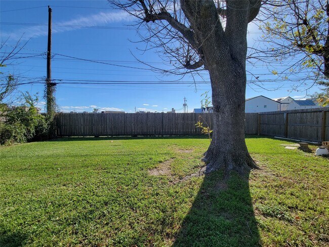 Foto del edificio - 8527 Kempridge St