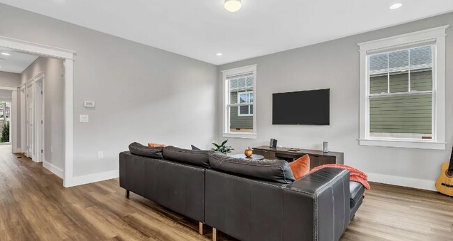 Building Photo - Home in Black Mountain available for rent ...
