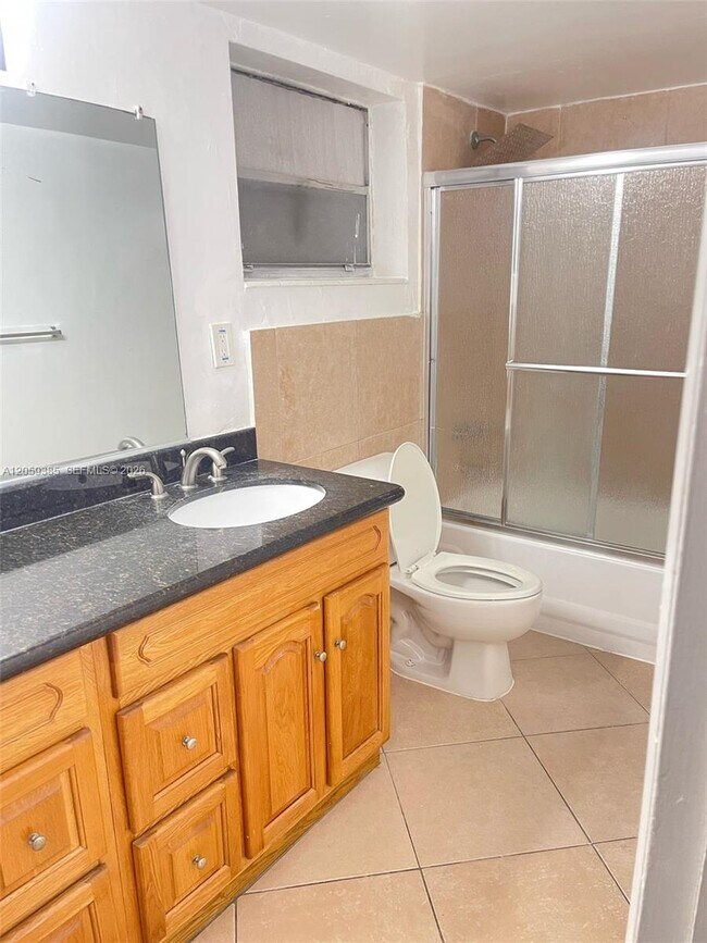 Building Photo - 7410 SW 82nd St
