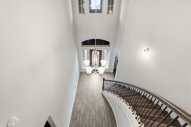 Building Photo - 24714 Longwood Forest Dr