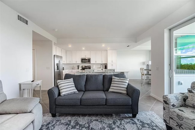 Foto del edificio - 14121 Heritage Landing Blvd