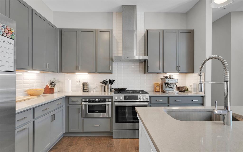Foto principal - 4325 Jackson Ave