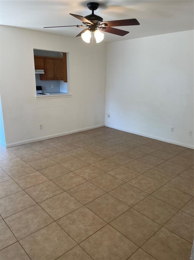 Building Photo - 105 Axis Deer Trail