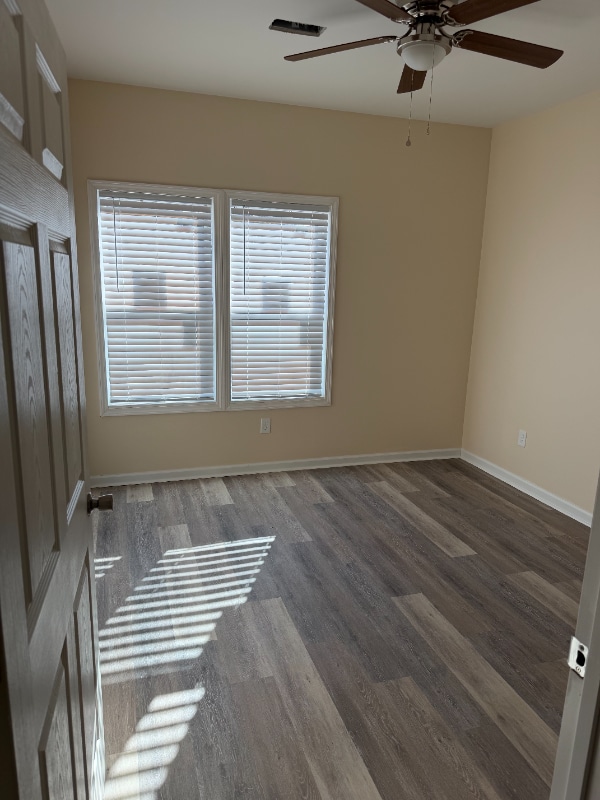 Foto del edificio - 204 Hutchinson Ln