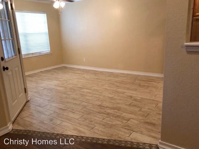 Building Photo - 4 br, 2 bath House - 7905 Fresno