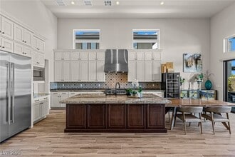 Building Photo - 5192 Rock Daisy Dr