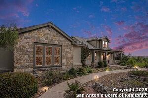 Building Photo - 49 Blue Diamond
