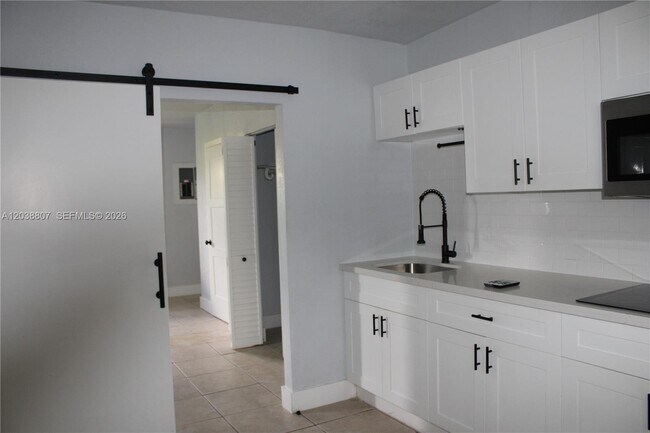 Foto del edificio - 3825 SW 88th Ct