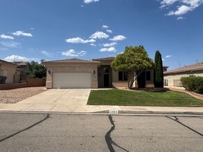 Building Photo - 2409 E 200 S