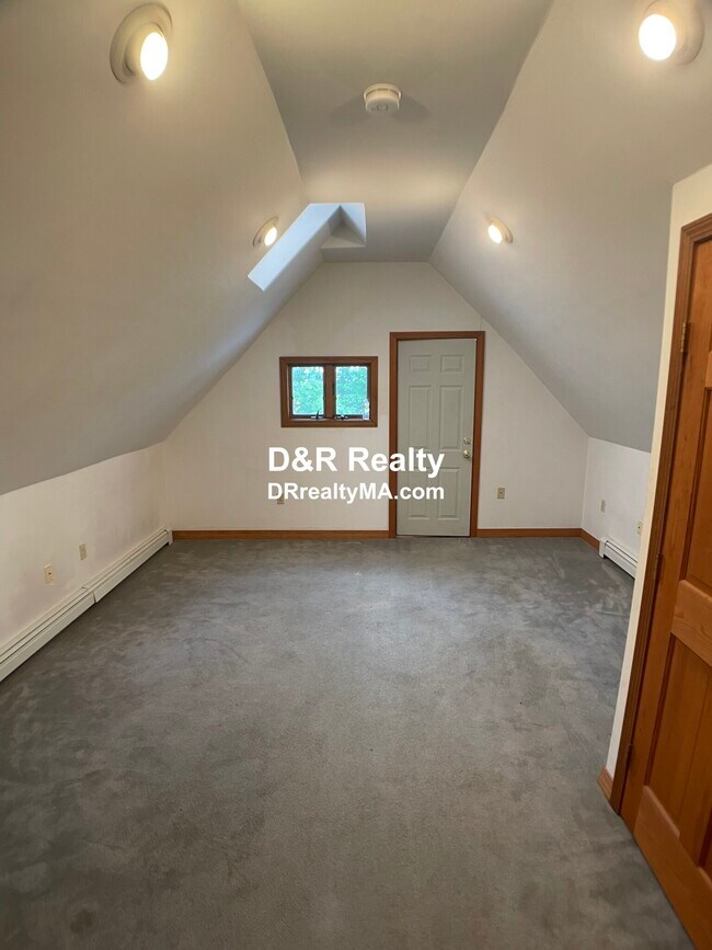 Foto del edificio - 322 Boston Ave