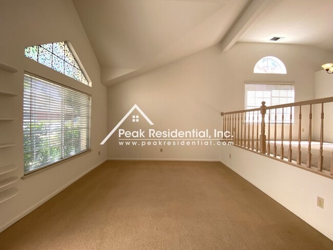 Building Photo - Wonderful Folsom 4bd/3ba Home with 3 Car G...