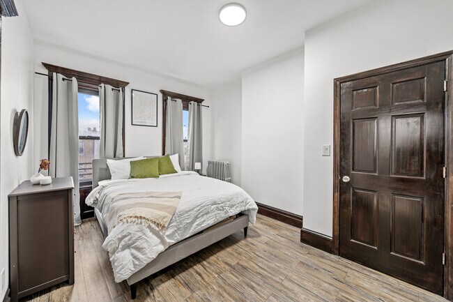 Foto del edificio - 550 53rd St